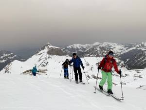 Aufstieg mit Ski oder Splitboard