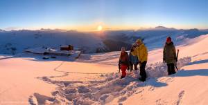 Abendstimmung vor der Hütte