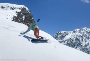 Powder Carving